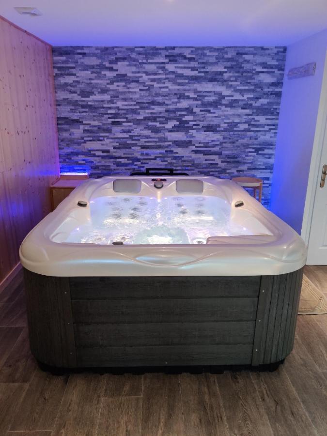 Suite Eden Avec Jacuzzi Prive 쇼몽 외부 사진